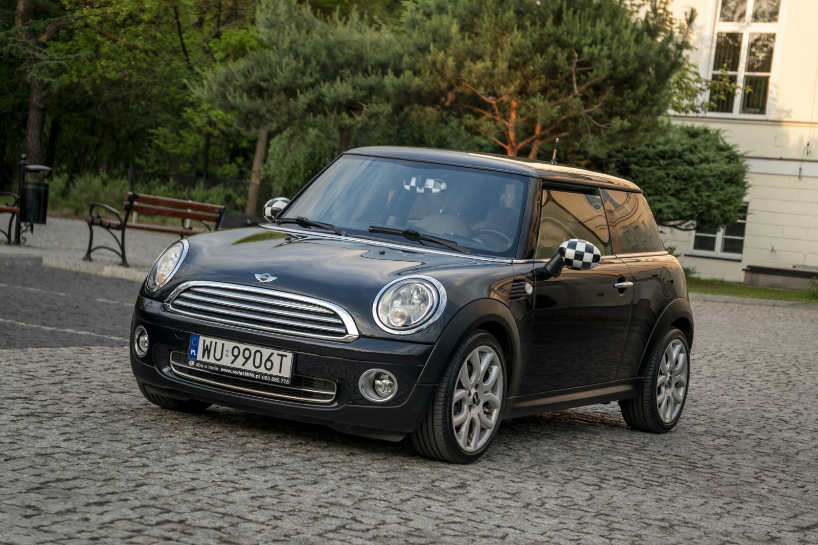 MINI Cooper R56
